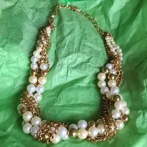 Pearl and Golden Chain Necklace